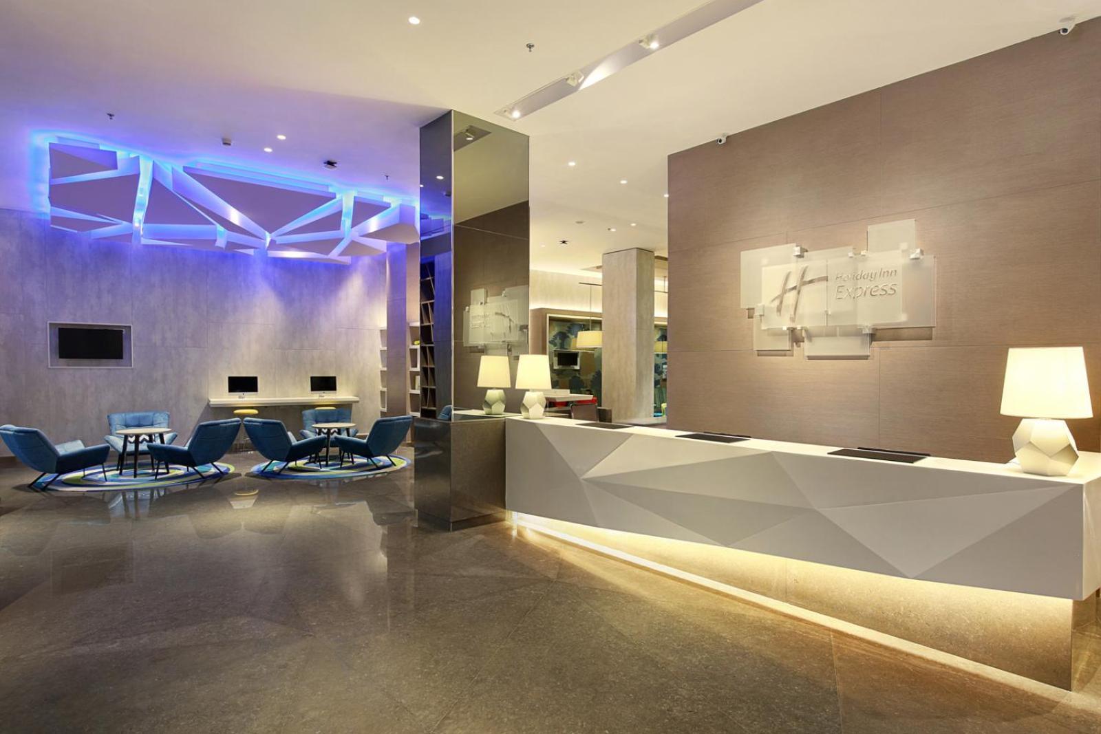 Holiday Inn Express Jakarta Wahid Hasyim By Ihg Dış mekan fotoğraf
