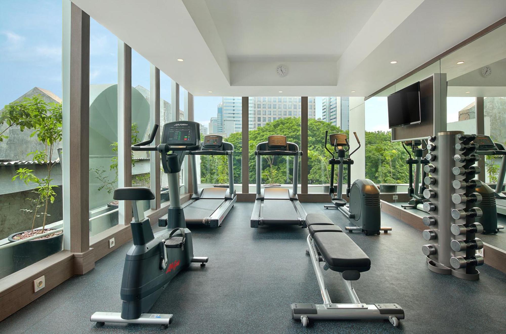 Holiday Inn Express Jakarta Wahid Hasyim By Ihg Dış mekan fotoğraf