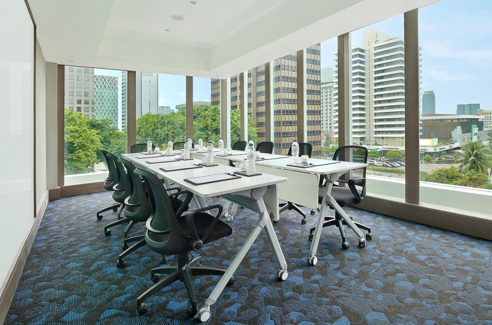 Holiday Inn Express Jakarta Wahid Hasyim By Ihg Dış mekan fotoğraf