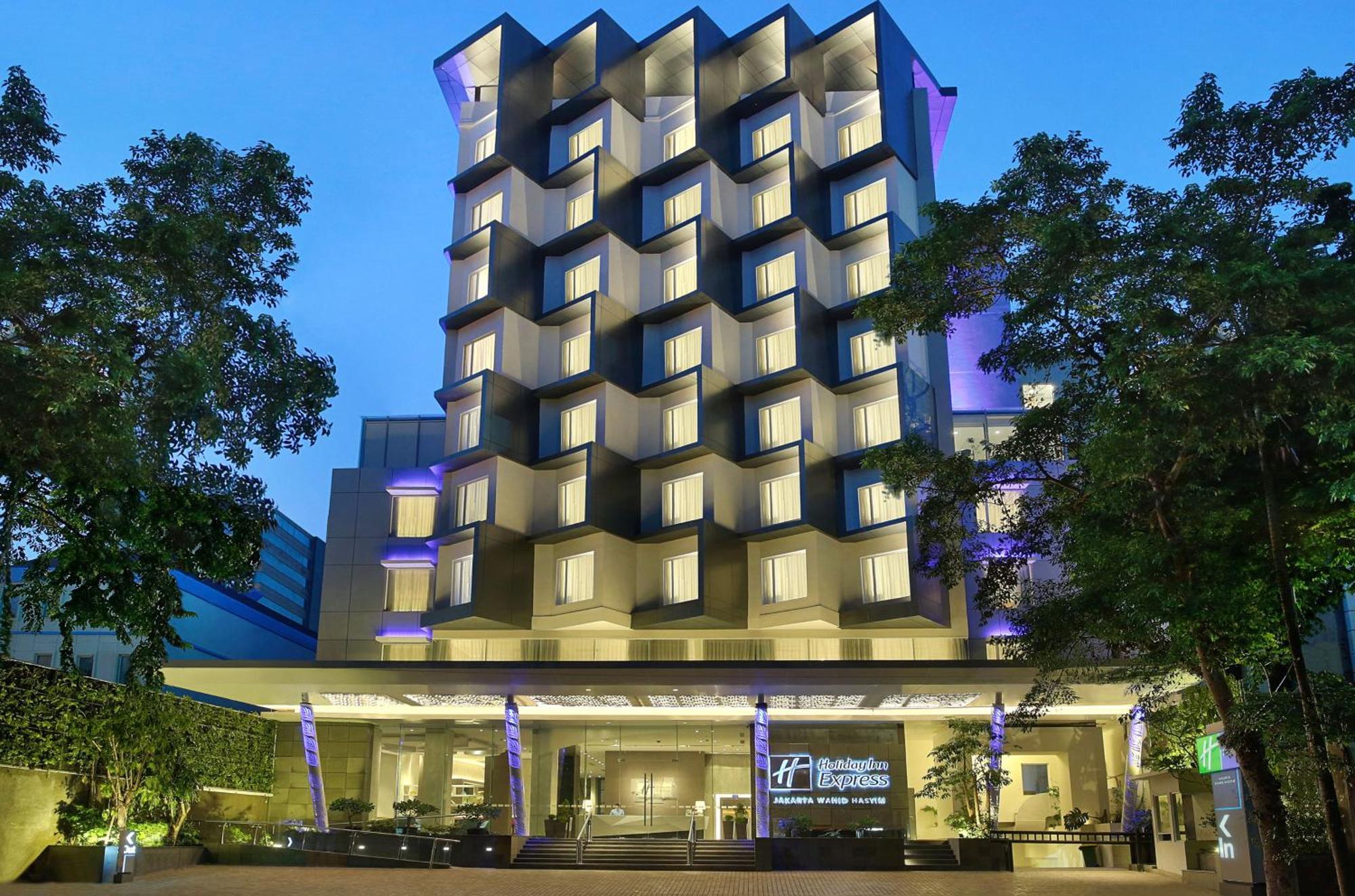 Holiday Inn Express Jakarta Wahid Hasyim By Ihg Dış mekan fotoğraf